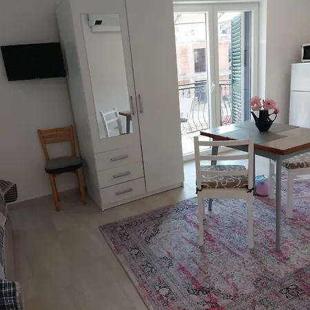 Elisa * סטארי גראד