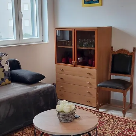 Elisa Apartmán
